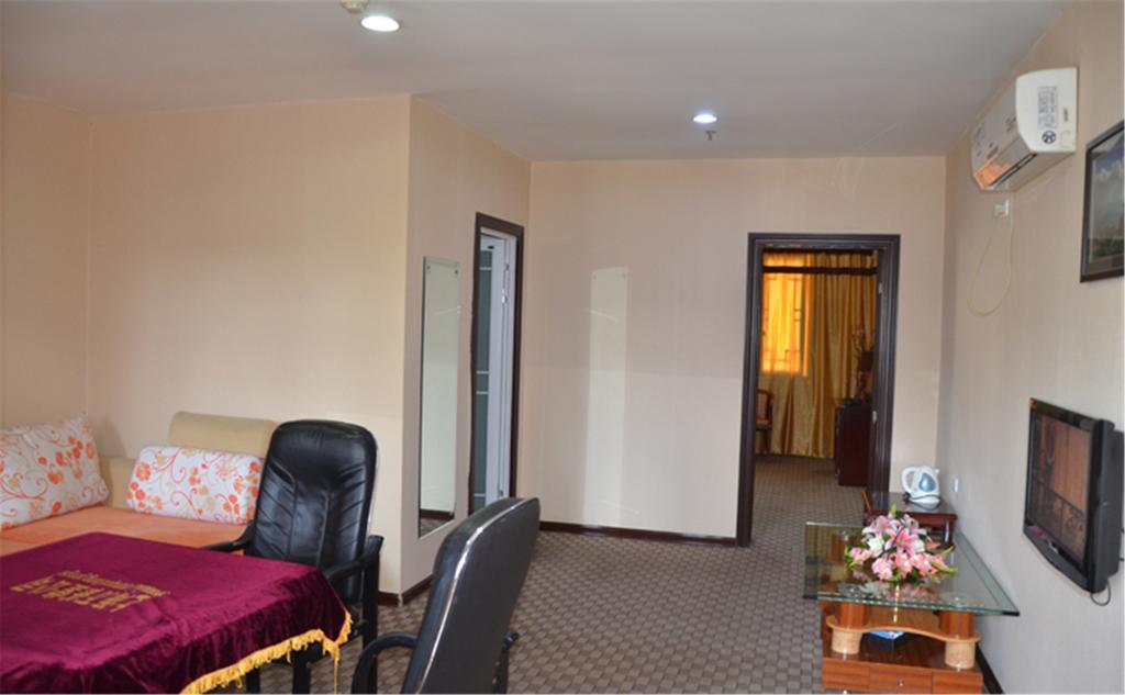 Wudangshan Yinjie Holiday Hotel Danjiangkou Bagian luar foto