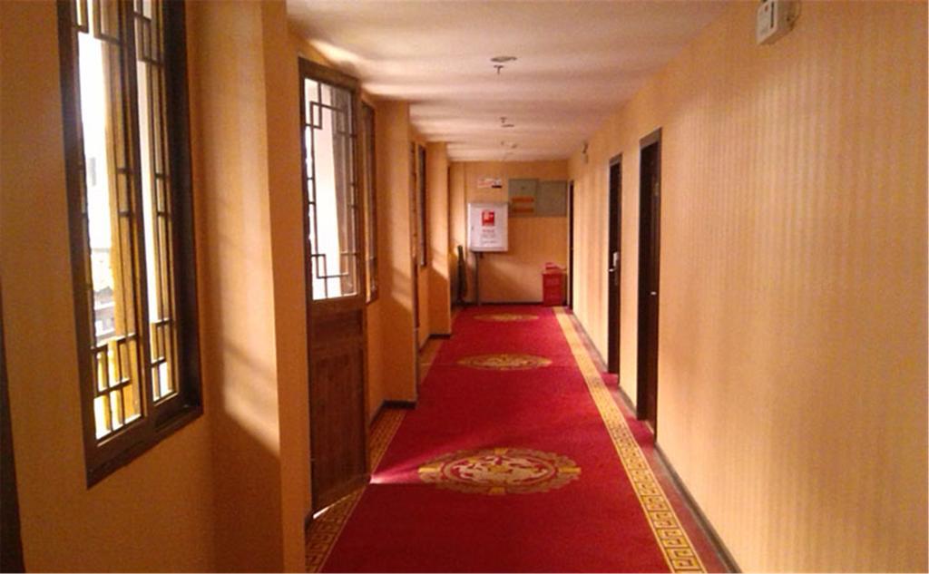 Wudangshan Yinjie Holiday Hotel Danjiangkou Bagian luar foto