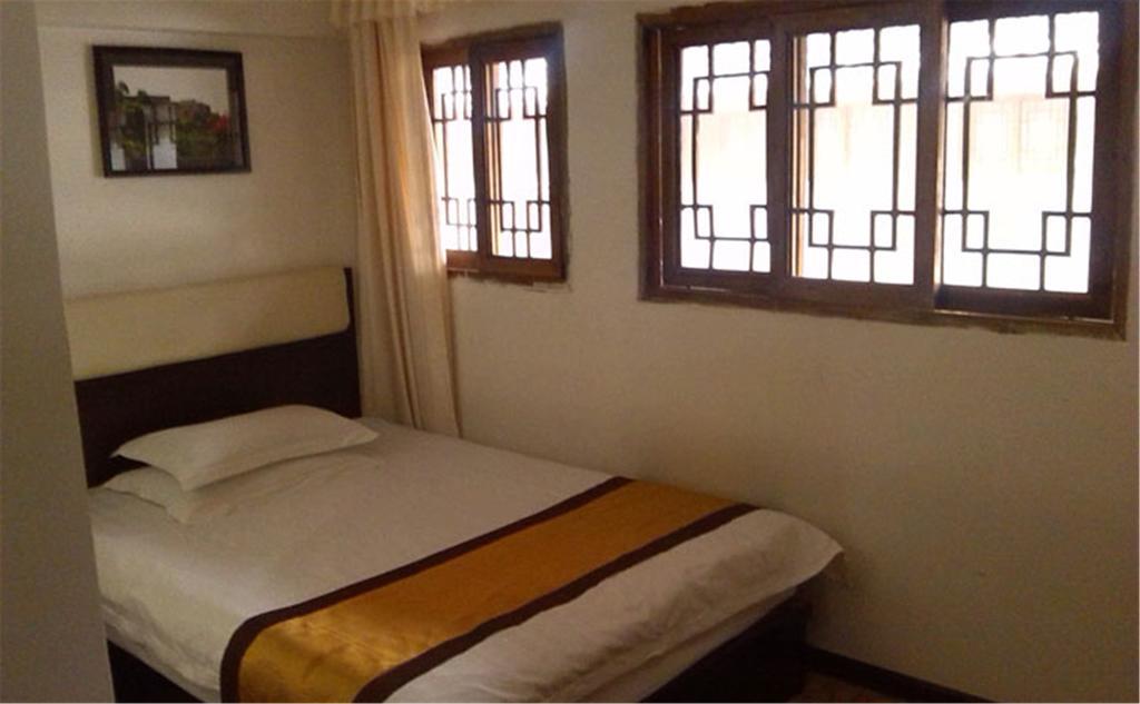 Wudangshan Yinjie Holiday Hotel Danjiangkou Ruang foto