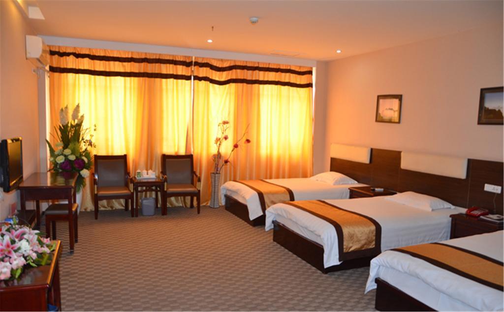 Wudangshan Yinjie Holiday Hotel Danjiangkou Bagian luar foto