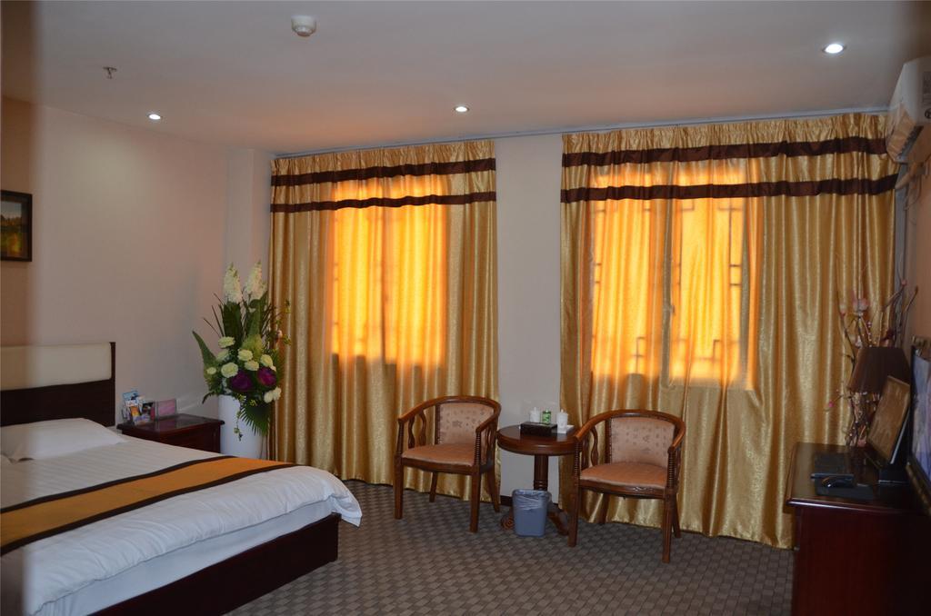Wudangshan Yinjie Holiday Hotel Danjiangkou Bagian luar foto