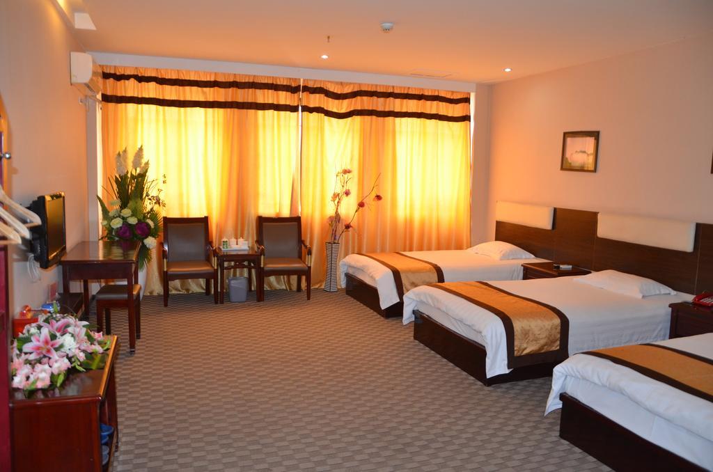Wudangshan Yinjie Holiday Hotel Danjiangkou Ruang foto